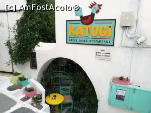 [P29] To Katogi, Chora, Ios - intrarea e puțin mai jos decât nivelul străzii » foto by crismis
 - 
<span class="allrVoted glyphicon glyphicon-heart hidden" id="av1039081"></span>
<a class="m-l-10 hidden" id="sv1039081" onclick="voting_Foto_DelVot(,1039081,24671)" role="button">șterge vot <span class="glyphicon glyphicon-remove"></span></a>
<a id="v91039081" class=" c-red"  onclick="voting_Foto_SetVot(1039081)" role="button"><span class="glyphicon glyphicon-heart-empty"></span> <b>LIKE</b> = Votează poza</a> <img class="hidden"  id="f1039081W9" src="/imagini/loader.gif" border="0" /><span class="AjErrMes hidden" id="e1039081ErM"></span>