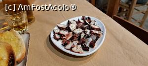 [P25] Caracatiţă marinată, taverna Octopus Tree » foto by irinad
 - 
<span class="allrVoted glyphicon glyphicon-heart hidden" id="av1398504"></span>
<a class="m-l-10 hidden" id="sv1398504" onclick="voting_Foto_DelVot(,1398504,24671)" role="button">șterge vot <span class="glyphicon glyphicon-remove"></span></a>
<a id="v91398504" class=" c-red"  onclick="voting_Foto_SetVot(1398504)" role="button"><span class="glyphicon glyphicon-heart-empty"></span> <b>LIKE</b> = Votează poza</a> <img class="hidden"  id="f1398504W9" src="/imagini/loader.gif" border="0" /><span class="AjErrMes hidden" id="e1398504ErM"></span>