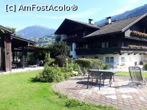 [P22] Casa și locul de plajă din grădină.  » foto by Aurici
 - 
<span class="allrVoted glyphicon glyphicon-heart hidden" id="av1040756"></span>
<a class="m-l-10 hidden" id="sv1040756" onclick="voting_Foto_DelVot(,1040756,24690)" role="button">șterge vot <span class="glyphicon glyphicon-remove"></span></a>
<a id="v91040756" class=" c-red"  onclick="voting_Foto_SetVot(1040756)" role="button"><span class="glyphicon glyphicon-heart-empty"></span> <b>LIKE</b> = Votează poza</a> <img class="hidden"  id="f1040756W9" src="/imagini/loader.gif" border="0" /><span class="AjErrMes hidden" id="e1040756ErM"></span>