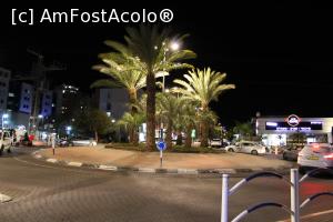 [P20] Eilat, Sens giratoriu pe drumul de la Omer' s Restaurant la Hanna' s Place - Great Location » foto by mprofeanu
 - 
<span class="allrVoted glyphicon glyphicon-heart hidden" id="av1148841"></span>
<a class="m-l-10 hidden" id="sv1148841" onclick="voting_Foto_DelVot(,1148841,24705)" role="button">șterge vot <span class="glyphicon glyphicon-remove"></span></a>
<a id="v91148841" class=" c-red"  onclick="voting_Foto_SetVot(1148841)" role="button"><span class="glyphicon glyphicon-heart-empty"></span> <b>LIKE</b> = Votează poza</a> <img class="hidden"  id="f1148841W9" src="/imagini/loader.gif" border="0" /><span class="AjErrMes hidden" id="e1148841ErM"></span>