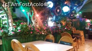 [P02] La mese, restaurantul Gulf, Eilat » foto by irinad
 - 
<span class="allrVoted glyphicon glyphicon-heart hidden" id="av1041857"></span>
<a class="m-l-10 hidden" id="sv1041857" onclick="voting_Foto_DelVot(,1041857,24705)" role="button">șterge vot <span class="glyphicon glyphicon-remove"></span></a>
<a id="v91041857" class=" c-red"  onclick="voting_Foto_SetVot(1041857)" role="button"><span class="glyphicon glyphicon-heart-empty"></span> <b>LIKE</b> = Votează poza</a> <img class="hidden"  id="f1041857W9" src="/imagini/loader.gif" border="0" /><span class="AjErrMes hidden" id="e1041857ErM"></span>