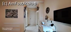 [P10] B&B Olympus Room, spre hol » foto by irinad
 - 
<span class="allrVoted glyphicon glyphicon-heart hidden" id="av1522238"></span>
<a class="m-l-10 hidden" id="sv1522238" onclick="voting_Foto_DelVot(,1522238,24710)" role="button">șterge vot <span class="glyphicon glyphicon-remove"></span></a>
<a id="v91522238" class=" c-red"  onclick="voting_Foto_SetVot(1522238)" role="button"><span class="glyphicon glyphicon-heart-empty"></span> <b>LIKE</b> = Votează poza</a> <img class="hidden"  id="f1522238W9" src="/imagini/loader.gif" border="0" /><span class="AjErrMes hidden" id="e1522238ErM"></span>