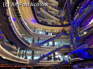 [P02] Interior MSC Seaside » foto by oana_ioan
 - 
<span class="allrVoted glyphicon glyphicon-heart hidden" id="av1043314"></span>
<a class="m-l-10 hidden" id="sv1043314" onclick="voting_Foto_DelVot(,1043314,24716)" role="button">șterge vot <span class="glyphicon glyphicon-remove"></span></a>
<a id="v91043314" class=" c-red"  onclick="voting_Foto_SetVot(1043314)" role="button"><span class="glyphicon glyphicon-heart-empty"></span> <b>LIKE</b> = Votează poza</a> <img class="hidden"  id="f1043314W9" src="/imagini/loader.gif" border="0" /><span class="AjErrMes hidden" id="e1043314ErM"></span>