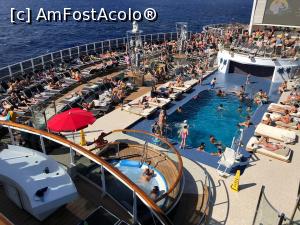 [P05] Piscina etajul 16 » foto by oana_ioan
 - 
<span class="allrVoted glyphicon glyphicon-heart hidden" id="av1043317"></span>
<a class="m-l-10 hidden" id="sv1043317" onclick="voting_Foto_DelVot(,1043317,24716)" role="button">șterge vot <span class="glyphicon glyphicon-remove"></span></a>
<a id="v91043317" class=" c-red"  onclick="voting_Foto_SetVot(1043317)" role="button"><span class="glyphicon glyphicon-heart-empty"></span> <b>LIKE</b> = Votează poza</a> <img class="hidden"  id="f1043317W9" src="/imagini/loader.gif" border="0" /><span class="AjErrMes hidden" id="e1043317ErM"></span>