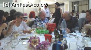 [P09] La masa de sâmbătă seara: Irinad, Xpac cu consoarta, soțul Elvirei și Maryka; în fundal, Iulian68 discută cu Carmen, soția Adminului Cornel » foto by Carmen Ion
 - 
<span class="allrVoted glyphicon glyphicon-heart hidden" id="av1059449"></span>
<a class="m-l-10 hidden" id="sv1059449" onclick="voting_Foto_DelVot(,1059449,24725)" role="button">șterge vot <span class="glyphicon glyphicon-remove"></span></a>
<a id="v91059449" class=" c-red"  onclick="voting_Foto_SetVot(1059449)" role="button"><span class="glyphicon glyphicon-heart-empty"></span> <b>LIKE</b> = Votează poza</a> <img class="hidden"  id="f1059449W9" src="/imagini/loader.gif" border="0" /><span class="AjErrMes hidden" id="e1059449ErM"></span>