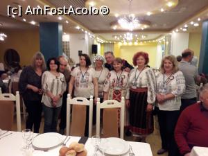 [P07] Alba Iulia 2018 - o parte din prietenii cu care am stat la masă » foto by ANILU
 - 
<span class="allrVoted glyphicon glyphicon-heart hidden" id="av1061092"></span>
<a class="m-l-10 hidden" id="sv1061092" onclick="voting_Foto_DelVot(,1061092,24725)" role="button">șterge vot <span class="glyphicon glyphicon-remove"></span></a>
<a id="v91061092" class=" c-red"  onclick="voting_Foto_SetVot(1061092)" role="button"><span class="glyphicon glyphicon-heart-empty"></span> <b>LIKE</b> = Votează poza</a> <img class="hidden"  id="f1061092W9" src="/imagini/loader.gif" border="0" /><span class="AjErrMes hidden" id="e1061092ErM"></span>