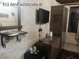 [P12] Cameră Goreme Cave Rooms.  » foto by Aurici
 - 
<span class="allrVoted glyphicon glyphicon-heart hidden" id="av1048430"></span>
<a class="m-l-10 hidden" id="sv1048430" onclick="voting_Foto_DelVot(,1048430,24791)" role="button">șterge vot <span class="glyphicon glyphicon-remove"></span></a>
<a id="v91048430" class=" c-red"  onclick="voting_Foto_SetVot(1048430)" role="button"><span class="glyphicon glyphicon-heart-empty"></span> <b>LIKE</b> = Votează poza</a> <img class="hidden"  id="f1048430W9" src="/imagini/loader.gif" border="0" /><span class="AjErrMes hidden" id="e1048430ErM"></span>