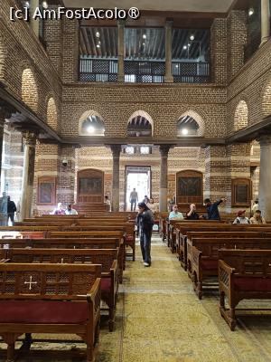 [P16] Cairo, Cartierul Copt, Biserica Abu Serga, Interior văzut spre ușa de la intrare, se văd și coloanele, sunt 12 în total ca cei 12 apostoli » foto by mprofeanu
 - 
<span class="allrVoted glyphicon glyphicon-heart hidden" id="av1532075"></span>
<a class="m-l-10 hidden" id="sv1532075" onclick="voting_Foto_DelVot(,1532075,24800)" role="button">șterge vot <span class="glyphicon glyphicon-remove"></span></a>
<a id="v91532075" class=" c-red"  onclick="voting_Foto_SetVot(1532075)" role="button"><span class="glyphicon glyphicon-heart-empty"></span> <b>LIKE</b> = Votează poza</a> <img class="hidden"  id="f1532075W9" src="/imagini/loader.gif" border="0" /><span class="AjErrMes hidden" id="e1532075ErM"></span>