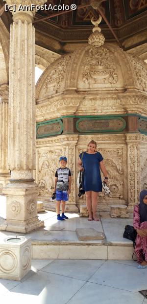 [P11] in curtea interioara a castelului la fantana » foto by adutza_ghiocel
 - 
<span class="allrVoted glyphicon glyphicon-heart hidden" id="av1048997"></span>
<a class="m-l-10 hidden" id="sv1048997" onclick="voting_Foto_DelVot(,1048997,24800)" role="button">șterge vot <span class="glyphicon glyphicon-remove"></span></a>
<a id="v91048997" class=" c-red"  onclick="voting_Foto_SetVot(1048997)" role="button"><span class="glyphicon glyphicon-heart-empty"></span> <b>LIKE</b> = Votează poza</a> <img class="hidden"  id="f1048997W9" src="/imagini/loader.gif" border="0" /><span class="AjErrMes hidden" id="e1048997ErM"></span>