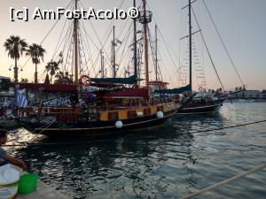 [P01] Kos Town, portul, bun punct de plecare spre alte insule.  » foto by maryka
 - 
<span class="allrVoted glyphicon glyphicon-heart hidden" id="av1049727"></span>
<a class="m-l-10 hidden" id="sv1049727" onclick="voting_Foto_DelVot(,1049727,24808)" role="button">șterge vot <span class="glyphicon glyphicon-remove"></span></a>
<a id="v91049727" class=" c-red"  onclick="voting_Foto_SetVot(1049727)" role="button"><span class="glyphicon glyphicon-heart-empty"></span> <b>LIKE</b> = Votează poza</a> <img class="hidden"  id="f1049727W9" src="/imagini/loader.gif" border="0" /><span class="AjErrMes hidden" id="e1049727ErM"></span>