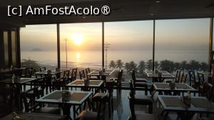 [P16] Rio Othon Palace , restaurant » foto by elenaadina
 - 
<span class="allrVoted glyphicon glyphicon-heart hidden" id="av1517052"></span>
<a class="m-l-10 hidden" id="sv1517052" onclick="voting_Foto_DelVot(,1517052,24814)" role="button">șterge vot <span class="glyphicon glyphicon-remove"></span></a>
<a id="v91517052" class=" c-red"  onclick="voting_Foto_SetVot(1517052)" role="button"><span class="glyphicon glyphicon-heart-empty"></span> <b>LIKE</b> = Votează poza</a> <img class="hidden"  id="f1517052W9" src="/imagini/loader.gif" border="0" /><span class="AjErrMes hidden" id="e1517052ErM"></span>