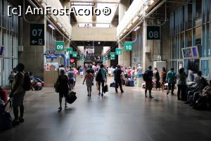 [P43] Sao Paulo, Rodoviaria Tiete, platformele de plecare, ușa se deschide cu 30 minute înainte de plecare » foto by mprofeanu
 - 
<span class="allrVoted glyphicon glyphicon-heart hidden" id="av1052345"></span>
<a class="m-l-10 hidden" id="sv1052345" onclick="voting_Foto_DelVot(,1052345,24846)" role="button">șterge vot <span class="glyphicon glyphicon-remove"></span></a>
<a id="v91052345" class=" c-red"  onclick="voting_Foto_SetVot(1052345)" role="button"><span class="glyphicon glyphicon-heart-empty"></span> <b>LIKE</b> = Votează poza</a> <img class="hidden"  id="f1052345W9" src="/imagini/loader.gif" border="0" /><span class="AjErrMes hidden" id="e1052345ErM"></span>