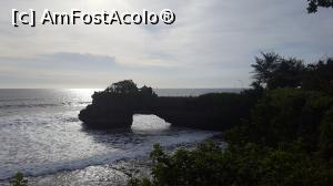 [P18] Tanah Lot » foto by r-Uca
 - 
<span class="allrVoted glyphicon glyphicon-heart hidden" id="av1053675"></span>
<a class="m-l-10 hidden" id="sv1053675" onclick="voting_Foto_DelVot(,1053675,24873)" role="button">șterge vot <span class="glyphicon glyphicon-remove"></span></a>
<a id="v91053675" class=" c-red"  onclick="voting_Foto_SetVot(1053675)" role="button"><span class="glyphicon glyphicon-heart-empty"></span> <b>LIKE</b> = Votează poza</a> <img class="hidden"  id="f1053675W9" src="/imagini/loader.gif" border="0" /><span class="AjErrMes hidden" id="e1053675ErM"></span>