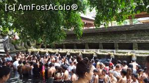 [P23] Pura Tirta Empul -scaldatul in apa miraculoasa » foto by r-Uca
 - 
<span class="allrVoted glyphicon glyphicon-heart hidden" id="av1054320"></span>
<a class="m-l-10 hidden" id="sv1054320" onclick="voting_Foto_DelVot(,1054320,24873)" role="button">șterge vot <span class="glyphicon glyphicon-remove"></span></a>
<a id="v91054320" class=" c-red"  onclick="voting_Foto_SetVot(1054320)" role="button"><span class="glyphicon glyphicon-heart-empty"></span> <b>LIKE</b> = Votează poza</a> <img class="hidden"  id="f1054320W9" src="/imagini/loader.gif" border="0" /><span class="AjErrMes hidden" id="e1054320ErM"></span>