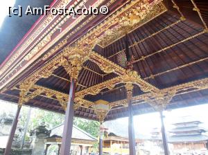 [P09] Batuan Temple » foto by r-Uca
 - 
<span class="allrVoted glyphicon glyphicon-heart hidden" id="av1054306"></span>
<a class="m-l-10 hidden" id="sv1054306" onclick="voting_Foto_DelVot(,1054306,24873)" role="button">șterge vot <span class="glyphicon glyphicon-remove"></span></a>
<a id="v91054306" class=" c-red"  onclick="voting_Foto_SetVot(1054306)" role="button"><span class="glyphicon glyphicon-heart-empty"></span> <b>LIKE</b> = Votează poza</a> <img class="hidden"  id="f1054306W9" src="/imagini/loader.gif" border="0" /><span class="AjErrMes hidden" id="e1054306ErM"></span>