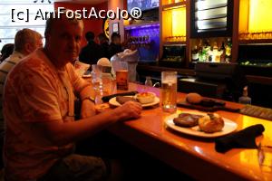 [P10] Sao Paulo, Outback Steakhouse din Cidade Shopping, Masa de la bar, Am Fost Acolo...  » foto by mprofeanu
 - 
<span class="allrVoted glyphicon glyphicon-heart hidden" id="av1053960"></span>
<a class="m-l-10 hidden" id="sv1053960" onclick="voting_Foto_DelVot(,1053960,24879)" role="button">șterge vot <span class="glyphicon glyphicon-remove"></span></a>
<a id="v91053960" class=" c-red"  onclick="voting_Foto_SetVot(1053960)" role="button"><span class="glyphicon glyphicon-heart-empty"></span> <b>LIKE</b> = Votează poza</a> <img class="hidden"  id="f1053960W9" src="/imagini/loader.gif" border="0" /><span class="AjErrMes hidden" id="e1053960ErM"></span>