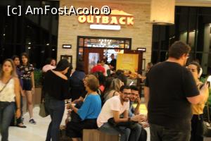 [P05] Sao Paulo, Cidade Shopping, În față la Outback Steakhouse, În așteptarea unei mese libere savurând o bere sau o cafea » foto by mprofeanu
 - 
<span class="allrVoted glyphicon glyphicon-heart hidden" id="av1053955"></span>
<a class="m-l-10 hidden" id="sv1053955" onclick="voting_Foto_DelVot(,1053955,24879)" role="button">șterge vot <span class="glyphicon glyphicon-remove"></span></a>
<a id="v91053955" class=" c-red"  onclick="voting_Foto_SetVot(1053955)" role="button"><span class="glyphicon glyphicon-heart-empty"></span> <b>LIKE</b> = Votează poza</a> <img class="hidden"  id="f1053955W9" src="/imagini/loader.gif" border="0" /><span class="AjErrMes hidden" id="e1053955ErM"></span>