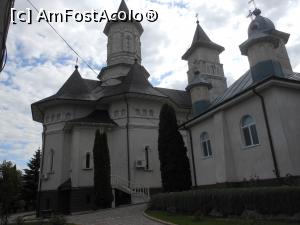 [P05] Mănăstirea Ciolpani - Buhuși. Biserica mare. » foto by iulianic
 - 
<span class="allrVoted glyphicon glyphicon-heart hidden" id="av1176335"></span>
<a class="m-l-10 hidden" id="sv1176335" onclick="voting_Foto_DelVot(,1176335,24883)" role="button">șterge vot <span class="glyphicon glyphicon-remove"></span></a>
<a id="v91176335" class=" c-red"  onclick="voting_Foto_SetVot(1176335)" role="button"><span class="glyphicon glyphicon-heart-empty"></span> <b>LIKE</b> = Votează poza</a> <img class="hidden"  id="f1176335W9" src="/imagini/loader.gif" border="0" /><span class="AjErrMes hidden" id="e1176335ErM"></span>