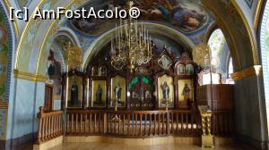 [P48] Sfânta Lavră Poceaev: Biserica peșterilor - catapeteasma altarului » foto by mariana.olaru
 - 
<span class="allrVoted glyphicon glyphicon-heart hidden" id="av1055257"></span>
<a class="m-l-10 hidden" id="sv1055257" onclick="voting_Foto_DelVot(,1055257,24901)" role="button">șterge vot <span class="glyphicon glyphicon-remove"></span></a>
<a id="v91055257" class=" c-red"  onclick="voting_Foto_SetVot(1055257)" role="button"><span class="glyphicon glyphicon-heart-empty"></span> <b>LIKE</b> = Votează poza</a> <img class="hidden"  id="f1055257W9" src="/imagini/loader.gif" border="0" /><span class="AjErrMes hidden" id="e1055257ErM"></span>