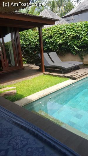 [P18] Temuku Villas - foisorul de langa piscina » foto by r-Uca
 - 
<span class="allrVoted glyphicon glyphicon-heart hidden" id="av1055450"></span>
<a class="m-l-10 hidden" id="sv1055450" onclick="voting_Foto_DelVot(,1055450,24905)" role="button">șterge vot <span class="glyphicon glyphicon-remove"></span></a>
<a id="v91055450" class=" c-red"  onclick="voting_Foto_SetVot(1055450)" role="button"><span class="glyphicon glyphicon-heart-empty"></span> <b>LIKE</b> = Votează poza</a> <img class="hidden"  id="f1055450W9" src="/imagini/loader.gif" border="0" /><span class="AjErrMes hidden" id="e1055450ErM"></span>