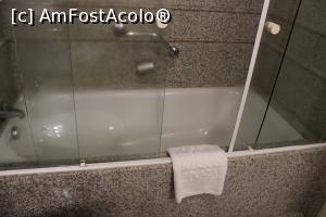 [P26] São Paulo, Maksoud Plaza Hotel, Cada din baie » foto by mprofeanu
 - 
<span class="allrVoted glyphicon glyphicon-heart hidden" id="av1056453"></span>
<a class="m-l-10 hidden" id="sv1056453" onclick="voting_Foto_DelVot(,1056453,24928)" role="button">șterge vot <span class="glyphicon glyphicon-remove"></span></a>
<a id="v91056453" class=" c-red"  onclick="voting_Foto_SetVot(1056453)" role="button"><span class="glyphicon glyphicon-heart-empty"></span> <b>LIKE</b> = Votează poza</a> <img class="hidden"  id="f1056453W9" src="/imagini/loader.gif" border="0" /><span class="AjErrMes hidden" id="e1056453ErM"></span>