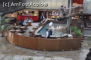 [P33] São Paulo, Maksoud Plaza Hotel, Holul cu fântâni, bazine, bar și restaurant » foto by mprofeanu
 - 
<span class="allrVoted glyphicon glyphicon-heart hidden" id="av1056464"></span>
<a class="m-l-10 hidden" id="sv1056464" onclick="voting_Foto_DelVot(,1056464,24928)" role="button">șterge vot <span class="glyphicon glyphicon-remove"></span></a>
<a id="v91056464" class=" c-red"  onclick="voting_Foto_SetVot(1056464)" role="button"><span class="glyphicon glyphicon-heart-empty"></span> <b>LIKE</b> = Votează poza</a> <img class="hidden"  id="f1056464W9" src="/imagini/loader.gif" border="0" /><span class="AjErrMes hidden" id="e1056464ErM"></span>