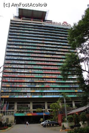 [P05] São Paulo, Maksoud Plaza Hotel în toată mărimea lui » foto by mprofeanu
 - 
<span class="allrVoted glyphicon glyphicon-heart hidden" id="av1056430"></span>
<a class="m-l-10 hidden" id="sv1056430" onclick="voting_Foto_DelVot(,1056430,24928)" role="button">șterge vot <span class="glyphicon glyphicon-remove"></span></a>
<a id="v91056430" class=" c-red"  onclick="voting_Foto_SetVot(1056430)" role="button"><span class="glyphicon glyphicon-heart-empty"></span> <b>LIKE</b> = Votează poza</a> <img class="hidden"  id="f1056430W9" src="/imagini/loader.gif" border="0" /><span class="AjErrMes hidden" id="e1056430ErM"></span>