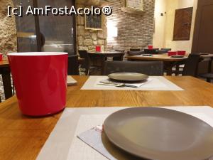 [P28] restaurantul de la subsol » foto by robert
 - 
<span class="allrVoted glyphicon glyphicon-heart hidden" id="av1056968"></span>
<a class="m-l-10 hidden" id="sv1056968" onclick="voting_Foto_DelVot(,1056968,24937)" role="button">șterge vot <span class="glyphicon glyphicon-remove"></span></a>
<a id="v91056968" class=" c-red"  onclick="voting_Foto_SetVot(1056968)" role="button"><span class="glyphicon glyphicon-heart-empty"></span> <b>LIKE</b> = Votează poza</a> <img class="hidden"  id="f1056968W9" src="/imagini/loader.gif" border="0" /><span class="AjErrMes hidden" id="e1056968ErM"></span>
