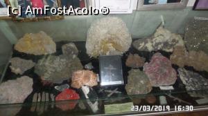 [P37] Muzeul de Mineralogie Estetică din Ocna de Fier » foto by ungureanica
 - 
<span class="allrVoted glyphicon glyphicon-heart hidden" id="av1061725"></span>
<a class="m-l-10 hidden" id="sv1061725" onclick="voting_Foto_DelVot(,1061725,24991)" role="button">șterge vot <span class="glyphicon glyphicon-remove"></span></a>
<a id="v91061725" class=" c-red"  onclick="voting_Foto_SetVot(1061725)" role="button"><span class="glyphicon glyphicon-heart-empty"></span> <b>LIKE</b> = Votează poza</a> <img class="hidden"  id="f1061725W9" src="/imagini/loader.gif" border="0" /><span class="AjErrMes hidden" id="e1061725ErM"></span>