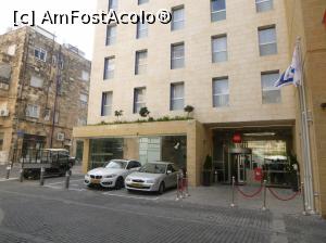 [P21] 21. Hotelul are foarte mică parcare, în stânga intrării.  » foto by doinafil
 - 
<span class="allrVoted glyphicon glyphicon-heart hidden" id="av1061793"></span>
<a class="m-l-10 hidden" id="sv1061793" onclick="voting_Foto_DelVot(,1061793,24999)" role="button">șterge vot <span class="glyphicon glyphicon-remove"></span></a>
<a id="v91061793" class=" c-red"  onclick="voting_Foto_SetVot(1061793)" role="button"><span class="glyphicon glyphicon-heart-empty"></span> <b>LIKE</b> = Votează poza</a> <img class="hidden"  id="f1061793W9" src="/imagini/loader.gif" border="0" /><span class="AjErrMes hidden" id="e1061793ErM"></span>