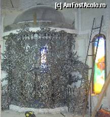 [P08] Uşile altarului nu seamănă a iconostas ortodox » foto by Klaudyia
 - 
<span class="allrVoted glyphicon glyphicon-heart hidden" id="av310290"></span>
<a class="m-l-10 hidden" id="sv310290" onclick="voting_Foto_DelVot(,310290,25001)" role="button">șterge vot <span class="glyphicon glyphicon-remove"></span></a>
<a id="v9310290" class=" c-red"  onclick="voting_Foto_SetVot(310290)" role="button"><span class="glyphicon glyphicon-heart-empty"></span> <b>LIKE</b> = Votează poza</a> <img class="hidden"  id="f310290W9" src="/imagini/loader.gif" border="0" /><span class="AjErrMes hidden" id="e310290ErM"></span>