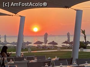 [P11] Iberostar Kuriat Palace - apusul admirat de pe terasa restaurantului » foto by nicole33
 - 
<span class="allrVoted glyphicon glyphicon-heart hidden" id="av1308360"></span>
<a class="m-l-10 hidden" id="sv1308360" onclick="voting_Foto_DelVot(,1308360,25002)" role="button">șterge vot <span class="glyphicon glyphicon-remove"></span></a>
<a id="v91308360" class=" c-red"  onclick="voting_Foto_SetVot(1308360)" role="button"><span class="glyphicon glyphicon-heart-empty"></span> <b>LIKE</b> = Votează poza</a> <img class="hidden"  id="f1308360W9" src="/imagini/loader.gif" border="0" /><span class="AjErrMes hidden" id="e1308360ErM"></span>