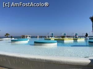 [P18] Iberostar Kuriat Palace - la piscină » foto by nicole33
 - 
<span class="allrVoted glyphicon glyphicon-heart hidden" id="av1308367"></span>
<a class="m-l-10 hidden" id="sv1308367" onclick="voting_Foto_DelVot(,1308367,25002)" role="button">șterge vot <span class="glyphicon glyphicon-remove"></span></a>
<a id="v91308367" class=" c-red"  onclick="voting_Foto_SetVot(1308367)" role="button"><span class="glyphicon glyphicon-heart-empty"></span> <b>LIKE</b> = Votează poza</a> <img class="hidden"  id="f1308367W9" src="/imagini/loader.gif" border="0" /><span class="AjErrMes hidden" id="e1308367ErM"></span>