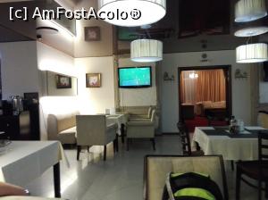 [P13] Hotel Jumbo din Chişinău - restaurantul » foto by kelyboy
 - 
<span class="allrVoted glyphicon glyphicon-heart hidden" id="av1064026"></span>
<a class="m-l-10 hidden" id="sv1064026" onclick="voting_Foto_DelVot(,1064026,25032)" role="button">șterge vot <span class="glyphicon glyphicon-remove"></span></a>
<a id="v91064026" class=" c-red"  onclick="voting_Foto_SetVot(1064026)" role="button"><span class="glyphicon glyphicon-heart-empty"></span> <b>LIKE</b> = Votează poza</a> <img class="hidden"  id="f1064026W9" src="/imagini/loader.gif" border="0" /><span class="AjErrMes hidden" id="e1064026ErM"></span>