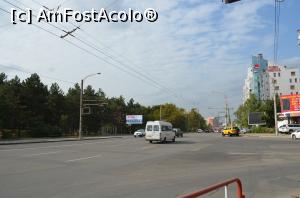 [P21] Hotel Jumbo văzut de pe bulevardul Decebal, din staţia de autobuz » foto by kelyboy
 - 
<span class="allrVoted glyphicon glyphicon-heart hidden" id="av1064034"></span>
<a class="m-l-10 hidden" id="sv1064034" onclick="voting_Foto_DelVot(,1064034,25032)" role="button">șterge vot <span class="glyphicon glyphicon-remove"></span></a>
<a id="v91064034" class=" c-red"  onclick="voting_Foto_SetVot(1064034)" role="button"><span class="glyphicon glyphicon-heart-empty"></span> <b>LIKE</b> = Votează poza</a> <img class="hidden"  id="f1064034W9" src="/imagini/loader.gif" border="0" /><span class="AjErrMes hidden" id="e1064034ErM"></span>