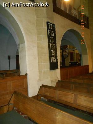 [P17] Mediaş- Biserica Sfânta Margareta. Se văd băncile cu spătarul mobil şi cifrele pe tăbliţa neagră.  » foto by ANILU
 - 
<span class="allrVoted glyphicon glyphicon-heart hidden" id="av849442"></span>
<a class="m-l-10 hidden" id="sv849442" onclick="voting_Foto_DelVot(,849442,25046)" role="button">șterge vot <span class="glyphicon glyphicon-remove"></span></a>
<a id="v9849442" class=" c-red"  onclick="voting_Foto_SetVot(849442)" role="button"><span class="glyphicon glyphicon-heart-empty"></span> <b>LIKE</b> = Votează poza</a> <img class="hidden"  id="f849442W9" src="/imagini/loader.gif" border="0" /><span class="AjErrMes hidden" id="e849442ErM"></span>