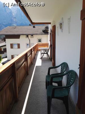 [P03] Balconul pensiunii » foto by Testosu'
 - 
<span class="allrVoted glyphicon glyphicon-heart hidden" id="av1065875"></span>
<a class="m-l-10 hidden" id="sv1065875" onclick="voting_Foto_DelVot(,1065875,25054)" role="button">șterge vot <span class="glyphicon glyphicon-remove"></span></a>
<a id="v91065875" class=" c-red"  onclick="voting_Foto_SetVot(1065875)" role="button"><span class="glyphicon glyphicon-heart-empty"></span> <b>LIKE</b> = Votează poza</a> <img class="hidden"  id="f1065875W9" src="/imagini/loader.gif" border="0" /><span class="AjErrMes hidden" id="e1065875ErM"></span>
