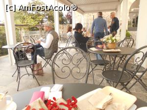 [P25] Castelul Rocca Borromeo din Angera. - la terasa pentru turisti.  » foto by Diaura*
 - 
<span class="allrVoted glyphicon glyphicon-heart hidden" id="av1068483"></span>
<a class="m-l-10 hidden" id="sv1068483" onclick="voting_Foto_DelVot(,1068483,25106)" role="button">șterge vot <span class="glyphicon glyphicon-remove"></span></a>
<a id="v91068483" class=" c-red"  onclick="voting_Foto_SetVot(1068483)" role="button"><span class="glyphicon glyphicon-heart-empty"></span> <b>LIKE</b> = Votează poza</a> <img class="hidden"  id="f1068483W9" src="/imagini/loader.gif" border="0" /><span class="AjErrMes hidden" id="e1068483ErM"></span>