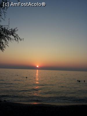 [P01] Apus de soare in Skala Fourka » foto by Pinculete
 - 
<span class="allrVoted glyphicon glyphicon-heart hidden" id="av1070983"></span>
<a class="m-l-10 hidden" id="sv1070983" onclick="voting_Foto_DelVot(,1070983,25142)" role="button">șterge vot <span class="glyphicon glyphicon-remove"></span></a>
<a id="v91070983" class=" c-red"  onclick="voting_Foto_SetVot(1070983)" role="button"><span class="glyphicon glyphicon-heart-empty"></span> <b>LIKE</b> = Votează poza</a> <img class="hidden"  id="f1070983W9" src="/imagini/loader.gif" border="0" /><span class="AjErrMes hidden" id="e1070983ErM"></span>