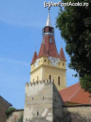 [P23] Turnul bisericii din Cristian - Brașov.  » foto by tata123 🔱
 - 
<span class="allrVoted glyphicon glyphicon-heart hidden" id="av679643"></span>
<a class="m-l-10 hidden" id="sv679643" onclick="voting_Foto_DelVot(,679643,25156)" role="button">șterge vot <span class="glyphicon glyphicon-remove"></span></a>
<a id="v9679643" class=" c-red"  onclick="voting_Foto_SetVot(679643)" role="button"><span class="glyphicon glyphicon-heart-empty"></span> <b>LIKE</b> = Votează poza</a> <img class="hidden"  id="f679643W9" src="/imagini/loader.gif" border="0" /><span class="AjErrMes hidden" id="e679643ErM"></span>
