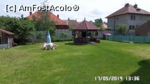 [P02] Pensiunea Millenium, Sibiu. Curtea din spate.  » foto by ungureanica
 - 
<span class="allrVoted glyphicon glyphicon-heart hidden" id="av1072191"></span>
<a class="m-l-10 hidden" id="sv1072191" onclick="voting_Foto_DelVot(,1072191,25170)" role="button">șterge vot <span class="glyphicon glyphicon-remove"></span></a>
<a id="v91072191" class=" c-red"  onclick="voting_Foto_SetVot(1072191)" role="button"><span class="glyphicon glyphicon-heart-empty"></span> <b>LIKE</b> = Votează poza</a> <img class="hidden"  id="f1072191W9" src="/imagini/loader.gif" border="0" /><span class="AjErrMes hidden" id="e1072191ErM"></span>