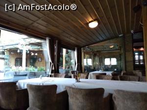 [P07] Hotel Perun - sala de mese a restaurantului » foto by Dragoș_MD
 - 
<span class="allrVoted glyphicon glyphicon-heart hidden" id="av1143337"></span>
<a class="m-l-10 hidden" id="sv1143337" onclick="voting_Foto_DelVot(,1143337,25193)" role="button">șterge vot <span class="glyphicon glyphicon-remove"></span></a>
<a id="v91143337" class=" c-red"  onclick="voting_Foto_SetVot(1143337)" role="button"><span class="glyphicon glyphicon-heart-empty"></span> <b>LIKE</b> = Votează poza</a> <img class="hidden"  id="f1143337W9" src="/imagini/loader.gif" border="0" /><span class="AjErrMes hidden" id="e1143337ErM"></span>