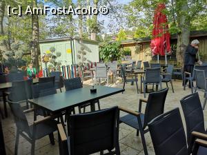 [P33] Terasa restaurantului » foto by crismis
 - 
<span class="allrVoted glyphicon glyphicon-heart hidden" id="av1074786"></span>
<a class="m-l-10 hidden" id="sv1074786" onclick="voting_Foto_DelVot(,1074786,25193)" role="button">șterge vot <span class="glyphicon glyphicon-remove"></span></a>
<a id="v91074786" class=" c-red"  onclick="voting_Foto_SetVot(1074786)" role="button"><span class="glyphicon glyphicon-heart-empty"></span> <b>LIKE</b> = Votează poza</a> <img class="hidden"  id="f1074786W9" src="/imagini/loader.gif" border="0" /><span class="AjErrMes hidden" id="e1074786ErM"></span>