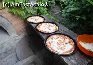 [P13] Cam așa arată pizza » foto by BOGDAN DSN
 - 
<span class="allrVoted glyphicon glyphicon-heart hidden" id="av1075642"></span>
<a class="m-l-10 hidden" id="sv1075642" onclick="voting_Foto_DelVot(,1075642,25209)" role="button">șterge vot <span class="glyphicon glyphicon-remove"></span></a>
<a id="v91075642" class=" c-red"  onclick="voting_Foto_SetVot(1075642)" role="button"><span class="glyphicon glyphicon-heart-empty"></span> <b>LIKE</b> = Votează poza</a> <img class="hidden"  id="f1075642W9" src="/imagini/loader.gif" border="0" /><span class="AjErrMes hidden" id="e1075642ErM"></span>