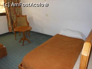 [P29] Douz - Hotel El Mouradi. Alte dotări ale camerei 236.  » foto by iulianic
 - 
<span class="allrVoted glyphicon glyphicon-heart hidden" id="av1076320"></span>
<a class="m-l-10 hidden" id="sv1076320" onclick="voting_Foto_DelVot(,1076320,25220)" role="button">șterge vot <span class="glyphicon glyphicon-remove"></span></a>
<a id="v91076320" class=" c-red"  onclick="voting_Foto_SetVot(1076320)" role="button"><span class="glyphicon glyphicon-heart-empty"></span> <b>LIKE</b> = Votează poza</a> <img class="hidden"  id="f1076320W9" src="/imagini/loader.gif" border="0" /><span class="AjErrMes hidden" id="e1076320ErM"></span>