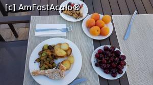 [P18] Algara Hotel, Kranevo » foto by Aurici
 - 
<span class="allrVoted glyphicon glyphicon-heart hidden" id="av1078454"></span>
<a class="m-l-10 hidden" id="sv1078454" onclick="voting_Foto_DelVot(,1078454,25225)" role="button">șterge vot <span class="glyphicon glyphicon-remove"></span></a>
<a id="v91078454" class=" c-red"  onclick="voting_Foto_SetVot(1078454)" role="button"><span class="glyphicon glyphicon-heart-empty"></span> <b>LIKE</b> = Votează poza</a> <img class="hidden"  id="f1078454W9" src="/imagini/loader.gif" border="0" /><span class="AjErrMes hidden" id="e1078454ErM"></span>