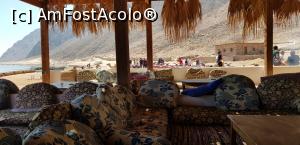 [P02] sosirea in campus la Dahab. Aici era punctul de plecare in orice directie: plimbare cu camile, snorkeling, atv.  » foto by adutza_ghiocel
 - 
<span class="allrVoted glyphicon glyphicon-heart hidden" id="av1077182"></span>
<a class="m-l-10 hidden" id="sv1077182" onclick="voting_Foto_DelVot(,1077182,25231)" role="button">șterge vot <span class="glyphicon glyphicon-remove"></span></a>
<a id="v91077182" class=" c-red"  onclick="voting_Foto_SetVot(1077182)" role="button"><span class="glyphicon glyphicon-heart-empty"></span> <b>LIKE</b> = Votează poza</a> <img class="hidden"  id="f1077182W9" src="/imagini/loader.gif" border="0" /><span class="AjErrMes hidden" id="e1077182ErM"></span>