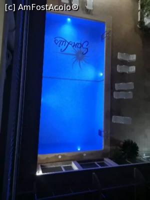 [P07] Piscina noaptea! » foto by IoDan
 - 
<span class="allrVoted glyphicon glyphicon-heart hidden" id="av1077409"></span>
<a class="m-l-10 hidden" id="sv1077409" onclick="voting_Foto_DelVot(,1077409,25233)" role="button">șterge vot <span class="glyphicon glyphicon-remove"></span></a>
<a id="v91077409" class=" c-red"  onclick="voting_Foto_SetVot(1077409)" role="button"><span class="glyphicon glyphicon-heart-empty"></span> <b>LIKE</b> = Votează poza</a> <img class="hidden"  id="f1077409W9" src="/imagini/loader.gif" border="0" /><span class="AjErrMes hidden" id="e1077409ErM"></span>