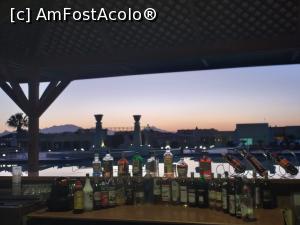[P16] Pool bar-ul. Am încercat cocktail urile, cu concentrație redusă de alcool, deși părea că pun o grămadă... niște suculețe numai bune pentru cei care nu țin la băutura » foto by Eric s mom
 - 
<span class="allrVoted glyphicon glyphicon-heart hidden" id="av1360783"></span>
<a class="m-l-10 hidden" id="sv1360783" onclick="voting_Foto_DelVot(,1360783,25268)" role="button">șterge vot <span class="glyphicon glyphicon-remove"></span></a>
<a id="v91360783" class=" c-red"  onclick="voting_Foto_SetVot(1360783)" role="button"><span class="glyphicon glyphicon-heart-empty"></span> <b>LIKE</b> = Votează poza</a> <img class="hidden"  id="f1360783W9" src="/imagini/loader.gif" border="0" /><span class="AjErrMes hidden" id="e1360783ErM"></span>