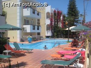 [P10] Langa hotel, e-o piscina unde avem si noi acces » foto by dorgo
 - 
<span class="allrVoted glyphicon glyphicon-heart hidden" id="av1125386"></span>
<a class="m-l-10 hidden" id="sv1125386" onclick="voting_Foto_DelVot(,1125386,25283)" role="button">șterge vot <span class="glyphicon glyphicon-remove"></span></a>
<a id="v91125386" class=" c-red"  onclick="voting_Foto_SetVot(1125386)" role="button"><span class="glyphicon glyphicon-heart-empty"></span> <b>LIKE</b> = Votează poza</a> <img class="hidden"  id="f1125386W9" src="/imagini/loader.gif" border="0" /><span class="AjErrMes hidden" id="e1125386ErM"></span>